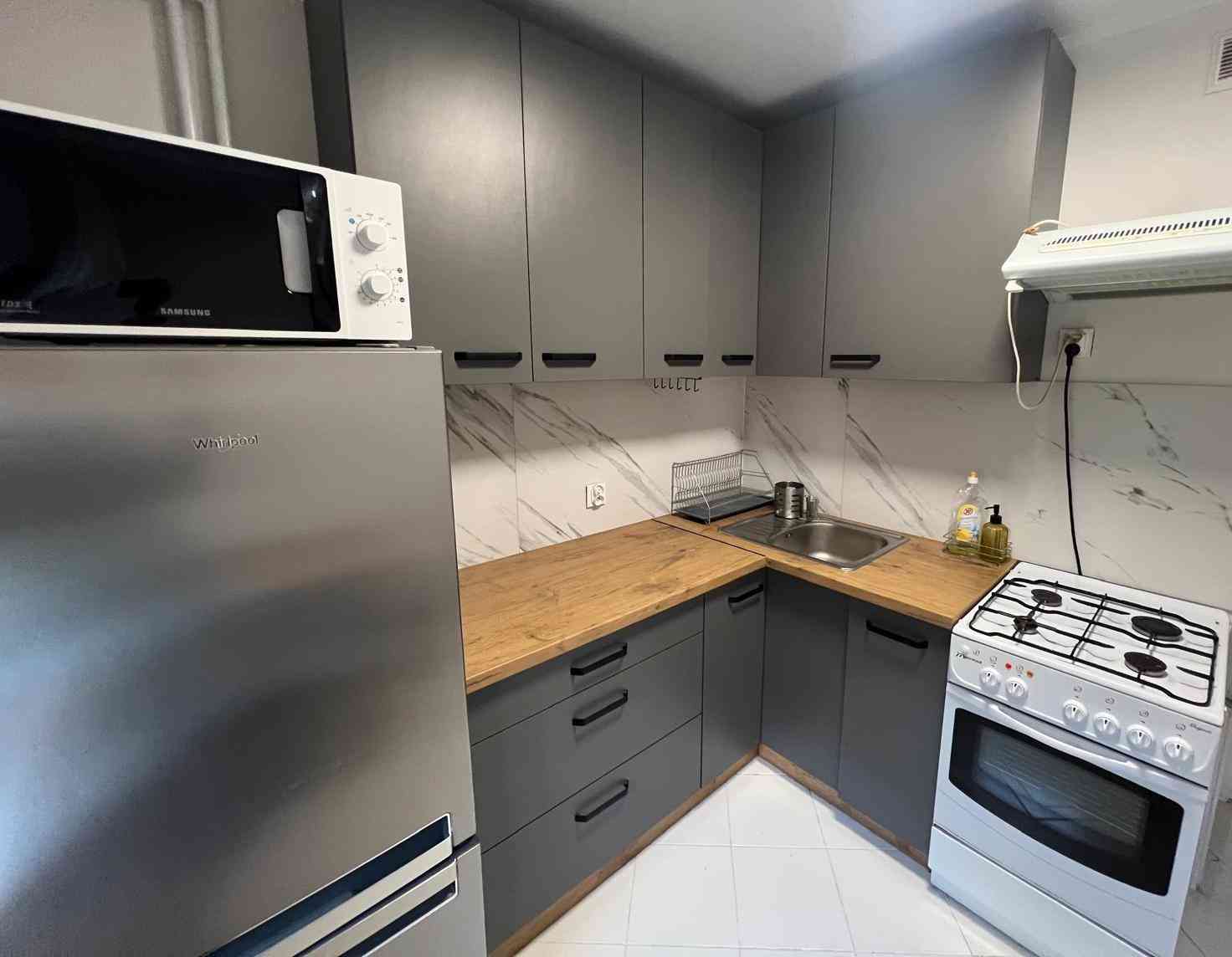 Wynajmę 3 osobne pokoje, balkon, Śródmieście - zdjęcie 2