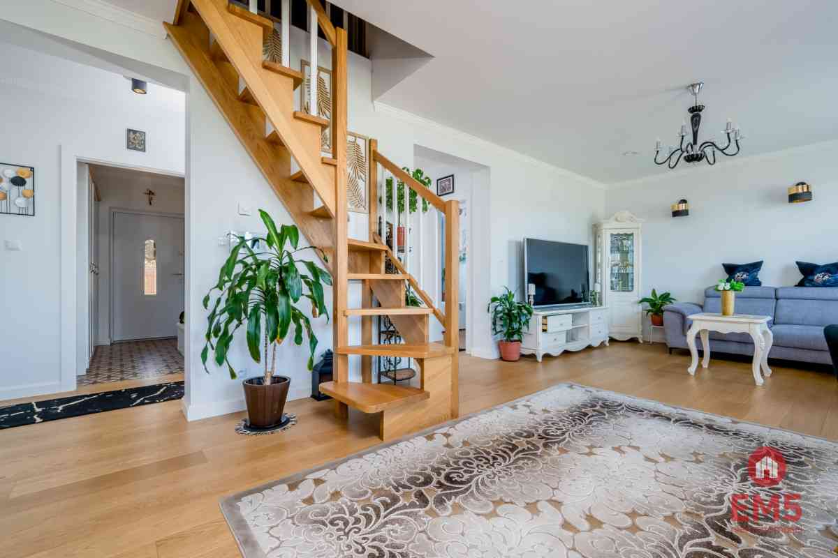 Wyjątkowy dom jednorodzinny 140 m² do wprowadzenia - zdjęcie 7
