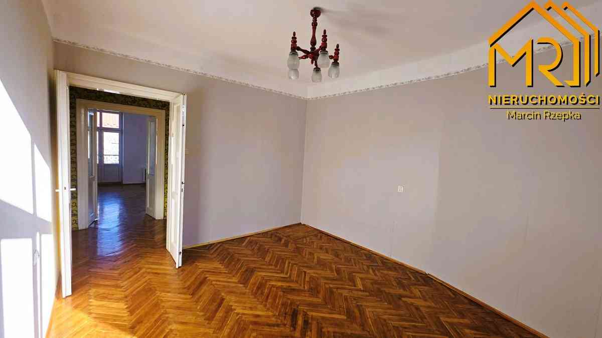 Klimatyczne mieszkanie w kamienicy przy ul. Wojtar - zdjęcie 8