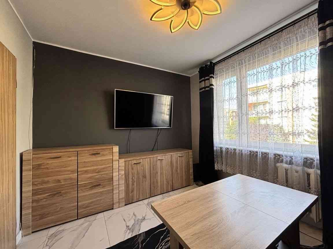 | Po remoncie | Balkon | Blisko centrum i PKP - zdjęcie 2
