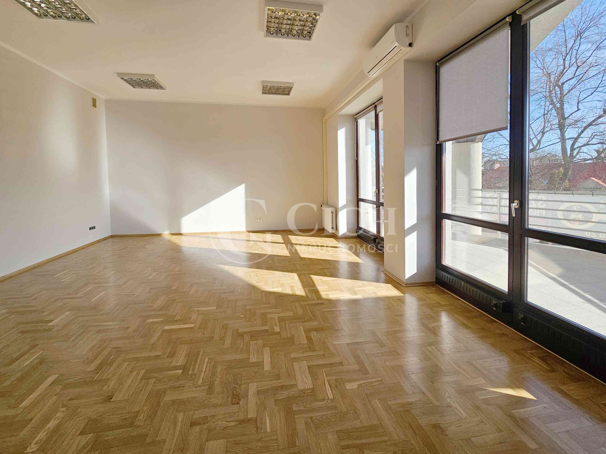 Lokal z balkonem - zdjęcie 5