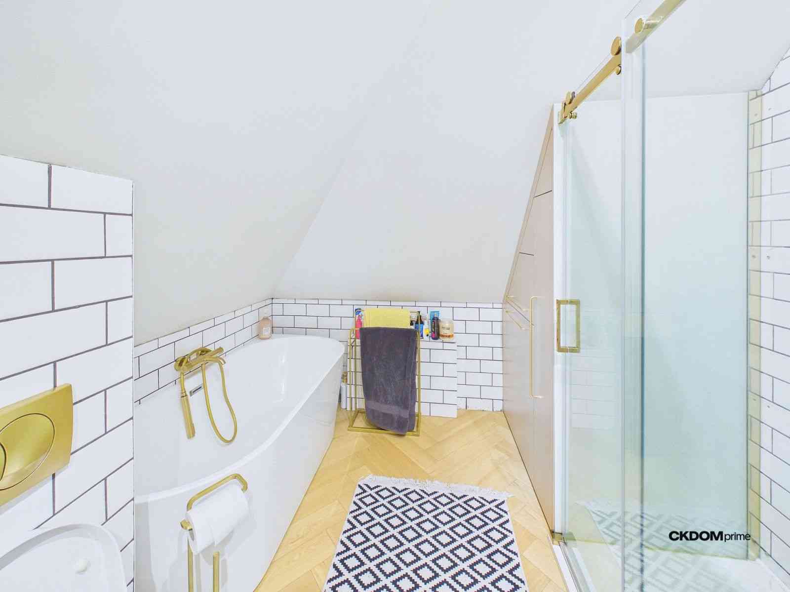 Wyjątkowe 90,30 m² w kamienicy - przestrzeń, styl i miejski szyk! - zdjęcie 10