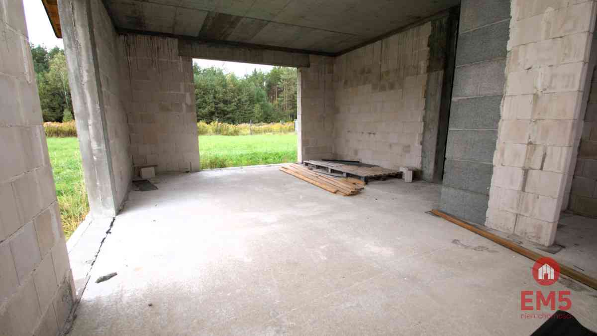 Dom w otoczeniu lasu | działka 2400 m² - zdjęcie 2