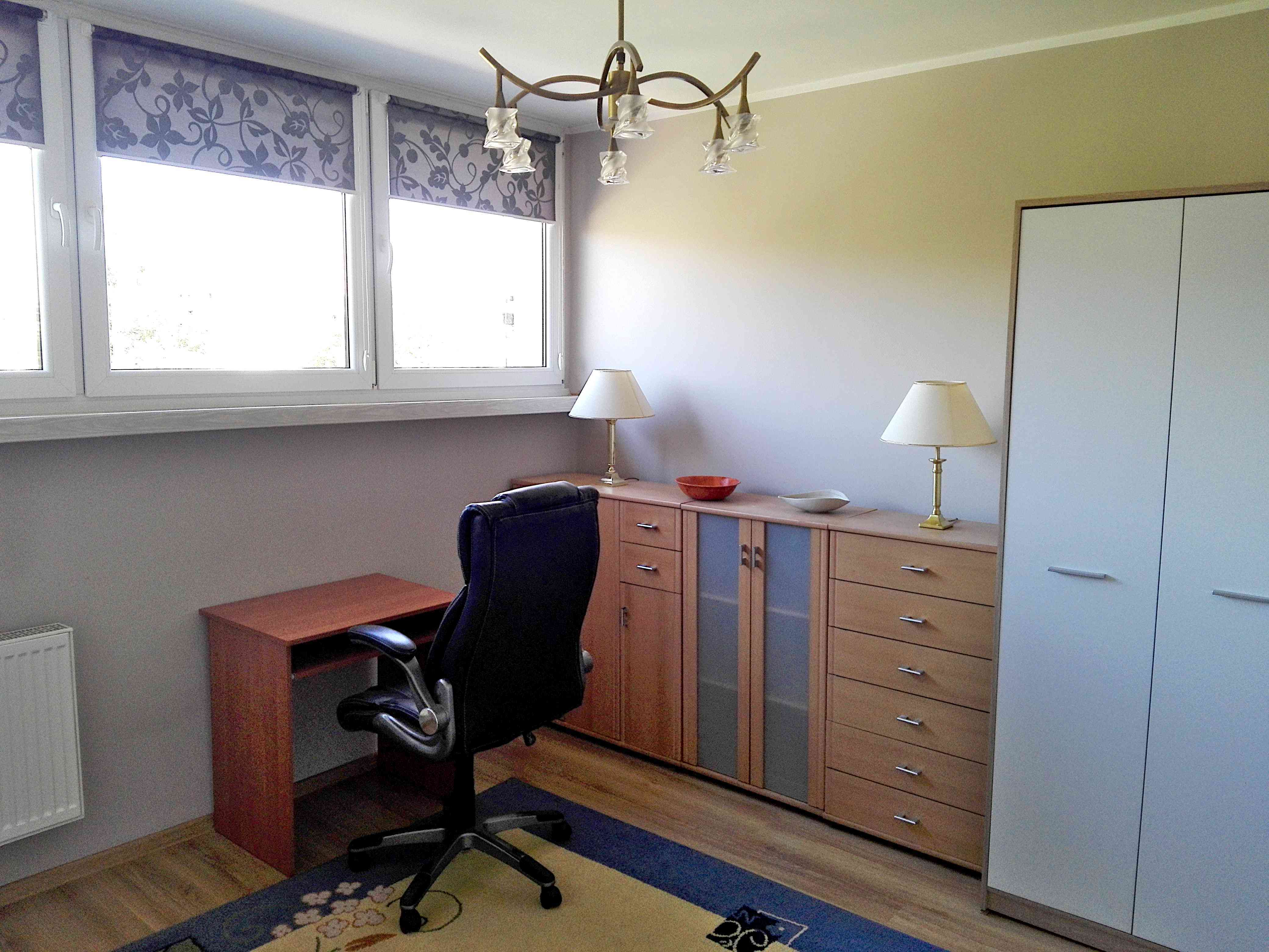 Mieszkanie dwupokojowe z loggią (4 piętro/pokoje rozkładowe/40 m²) - zdjęcie 3