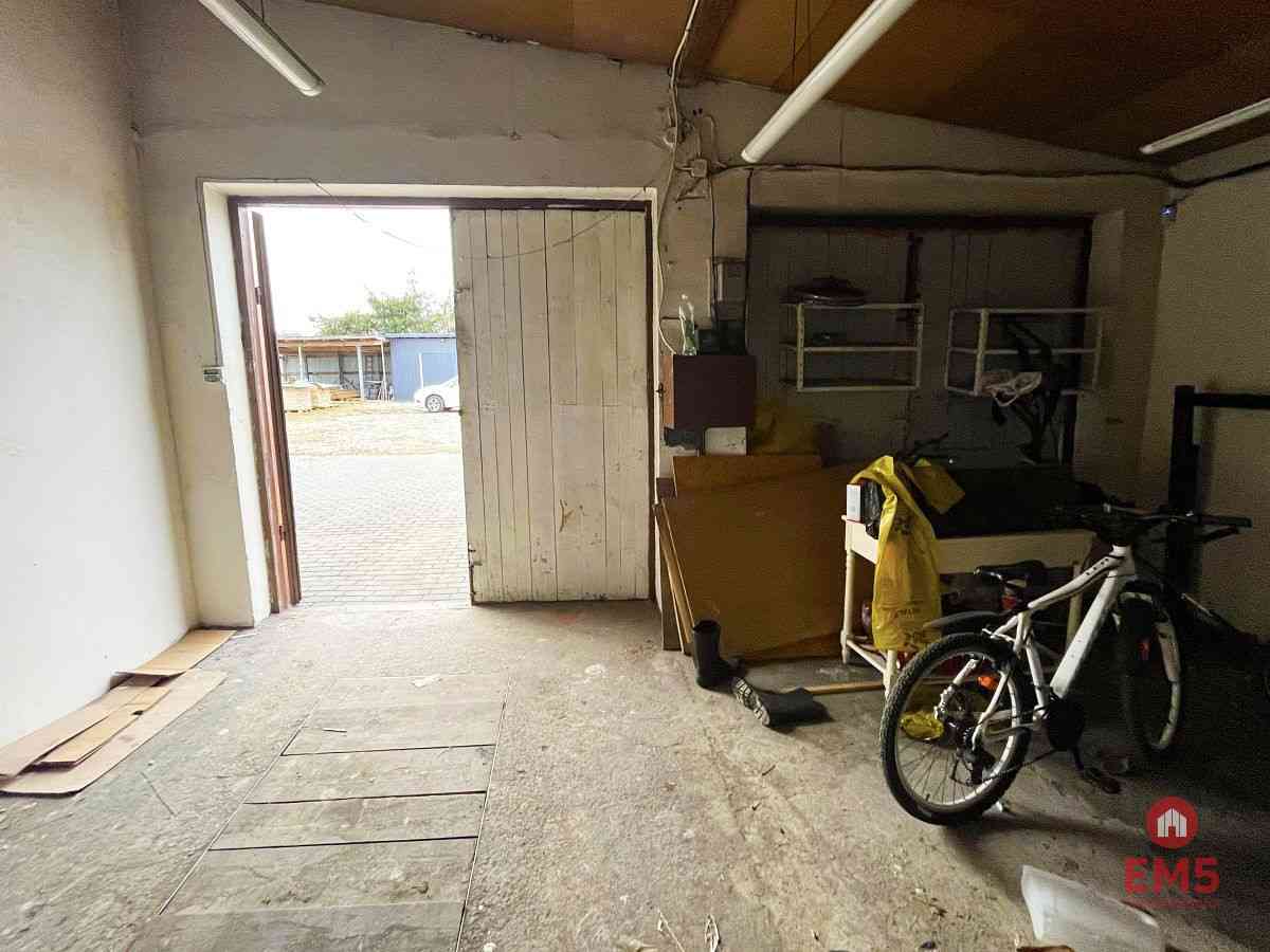 Warsztat i plac do wynajęcia pod miastem - zdjęcie 6