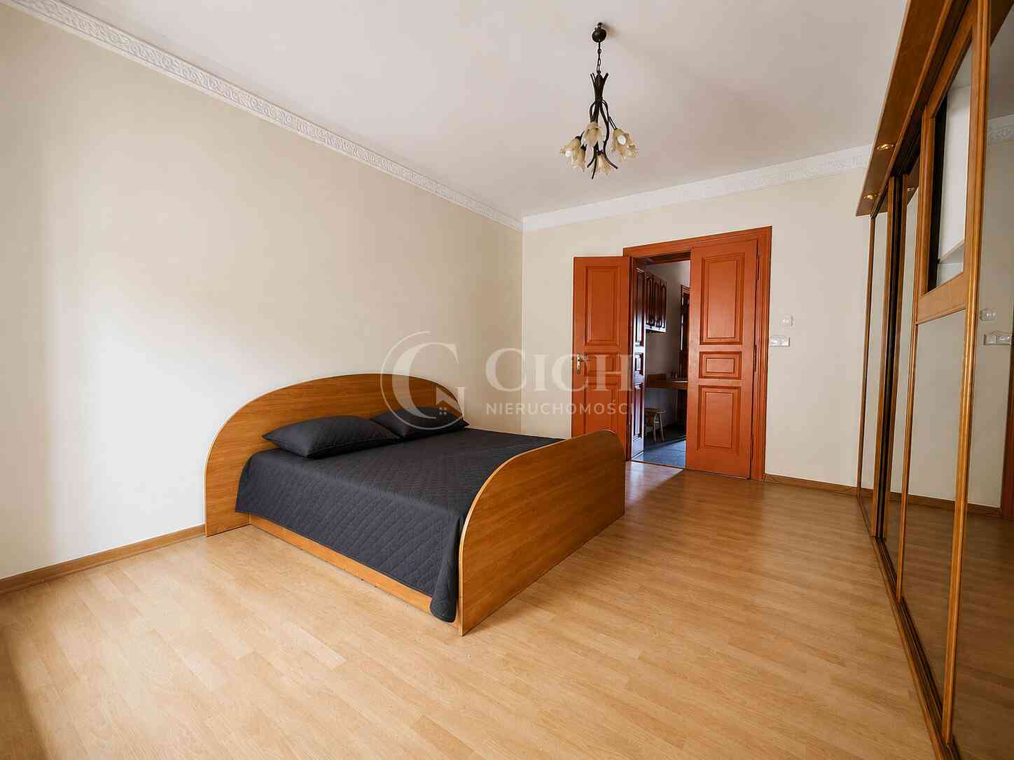 Przestronne 72 m² w samym sercu Tarnowa. - zdjęcie 3