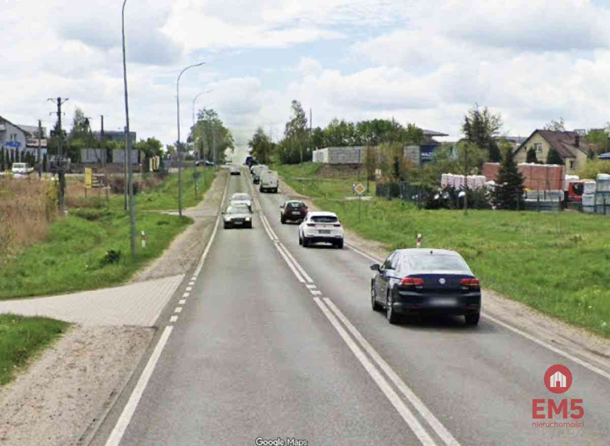 Działka inwestycyjna przy drodze - zdjęcie 4