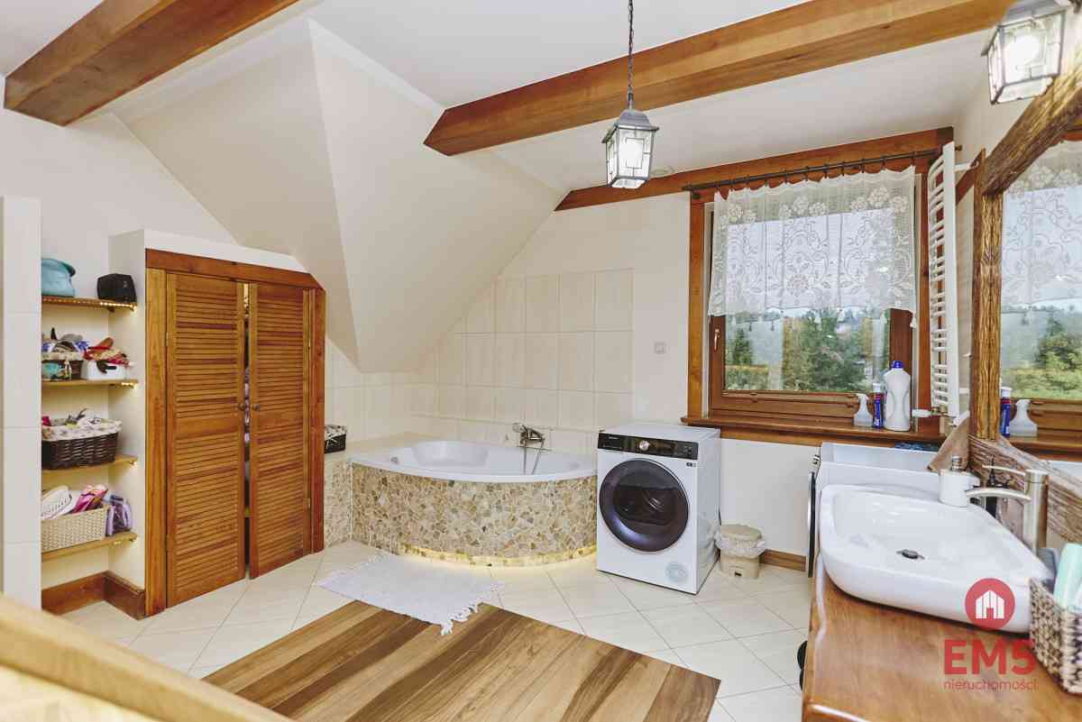 Przepiękny dom przy Necku – 200 m² - zdjęcie 15