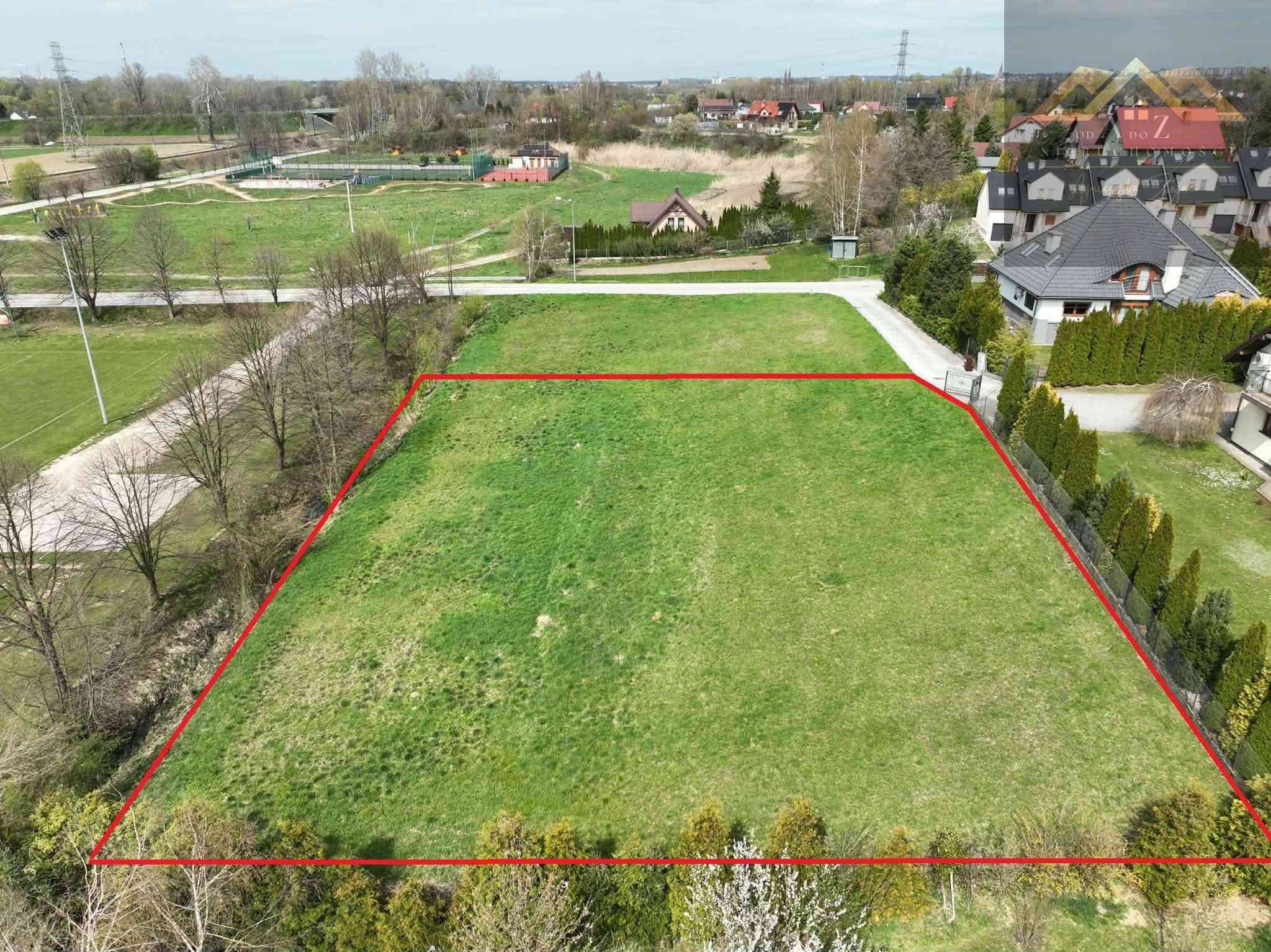 Działka z gotowym projektem i pozwoleniem na budynek mieszkalny jednorodzinny w zabudowie szeregowej