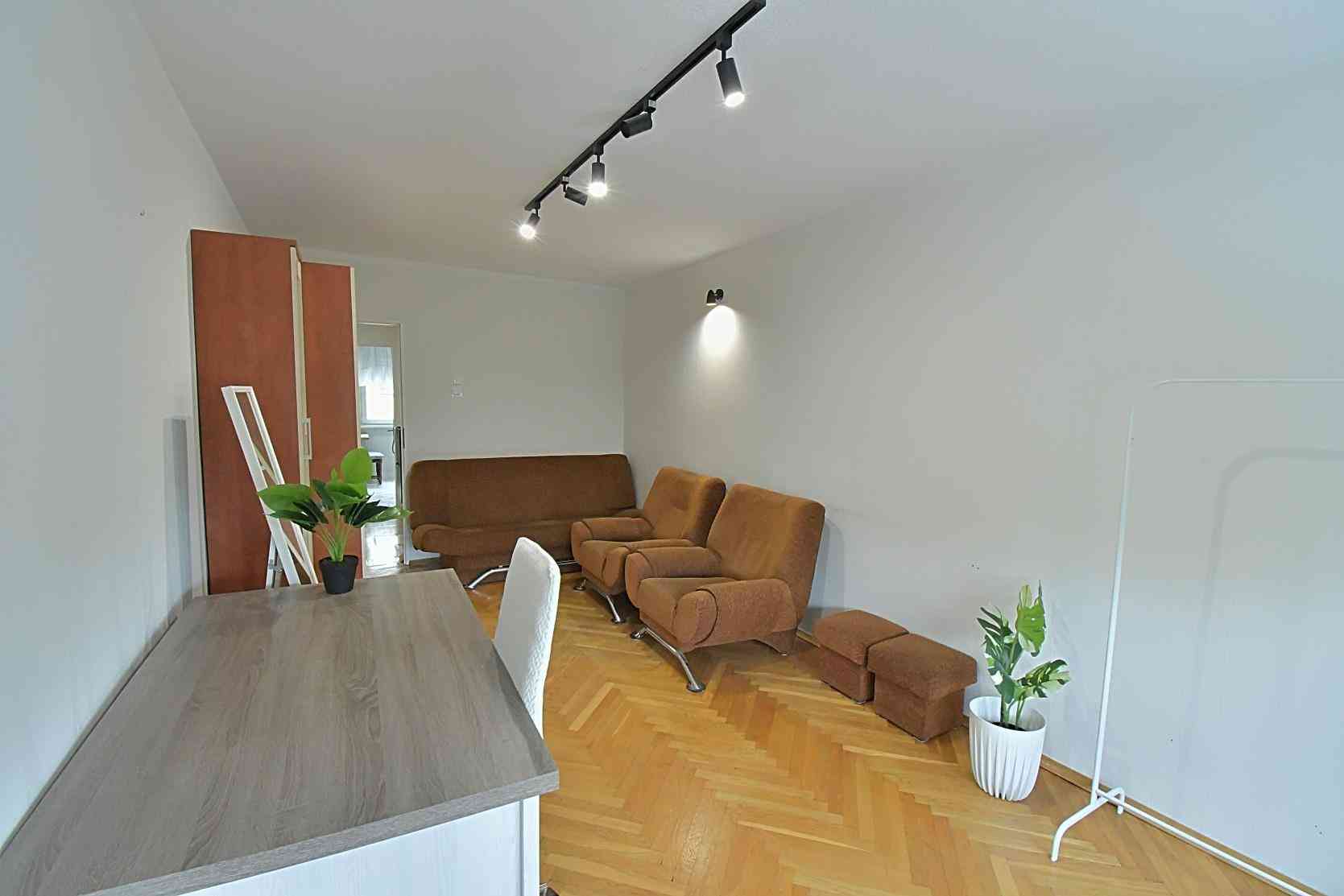Wynajmę 3 osobne pokoje, balkon, ul.Daszyńskiego - zdjęcie 2