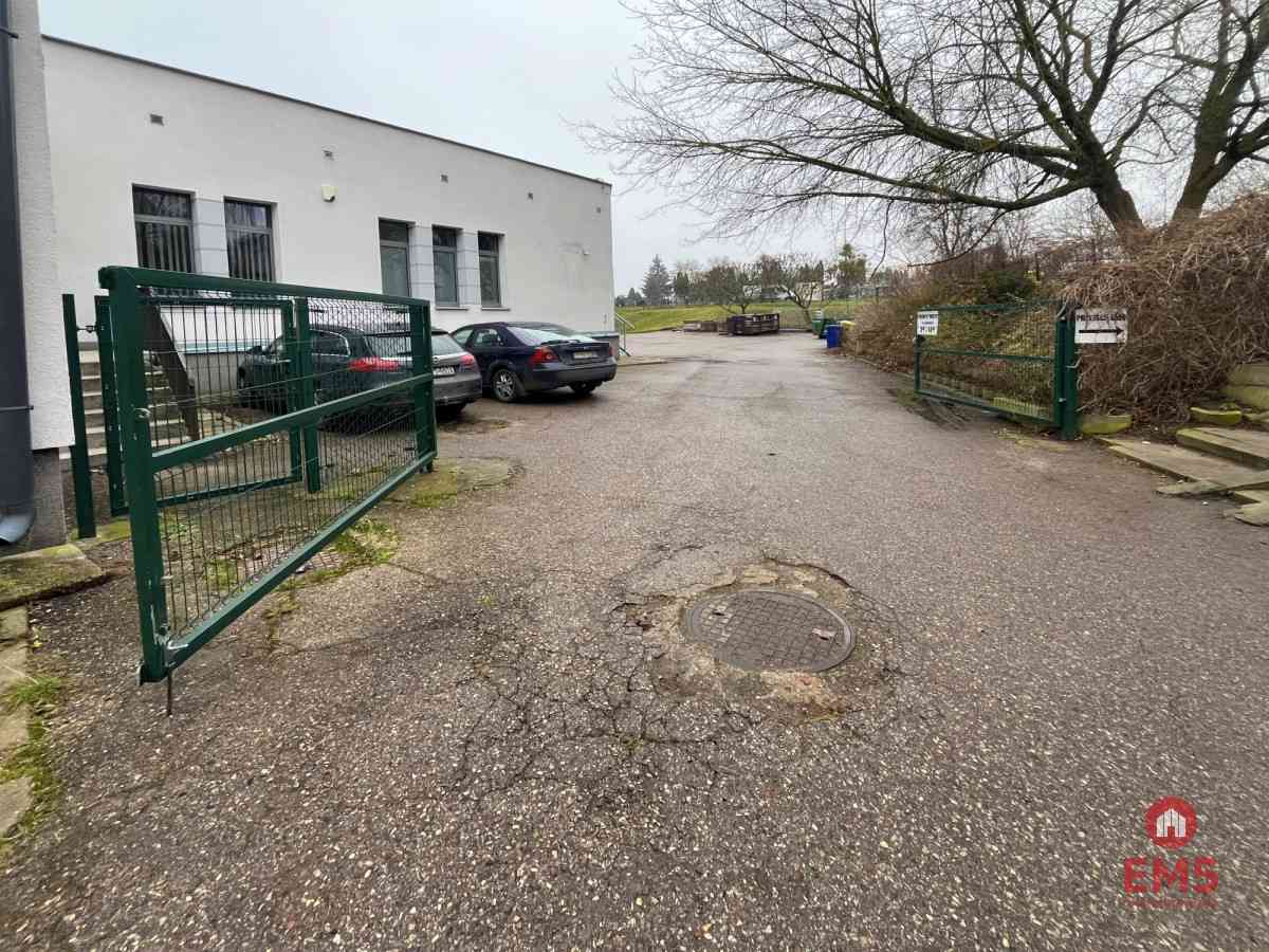 Budynek parterowy 200 m2 - zdjęcie 6