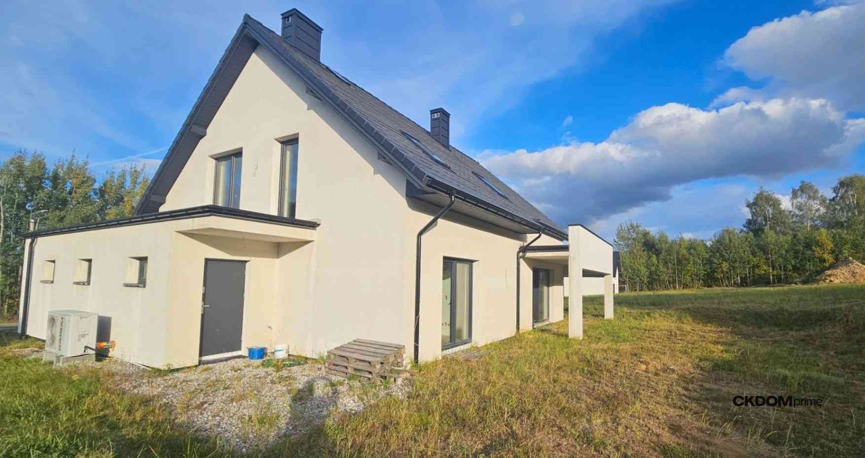 Dom w otulinie Gór Świętokrzyskich - zdjęcie 3