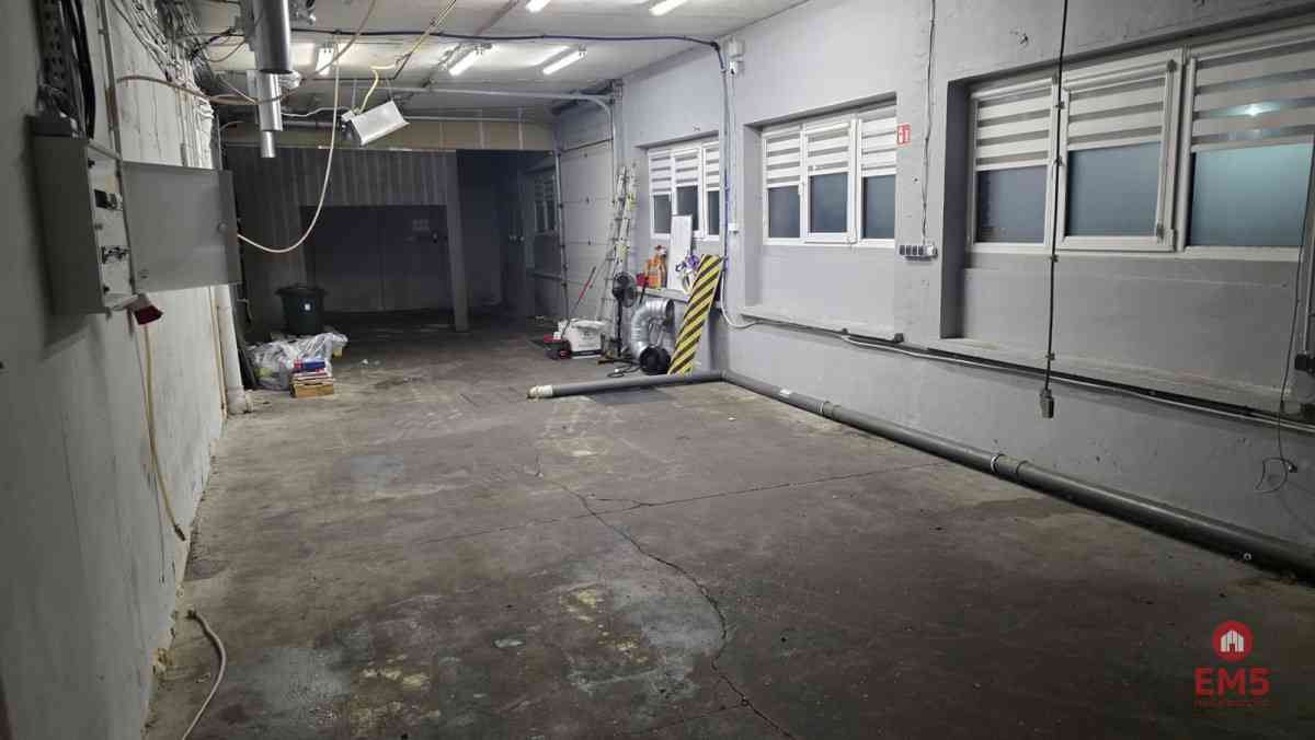 Magazyn 100m2 i biuro 25m2. - zdjęcie 3