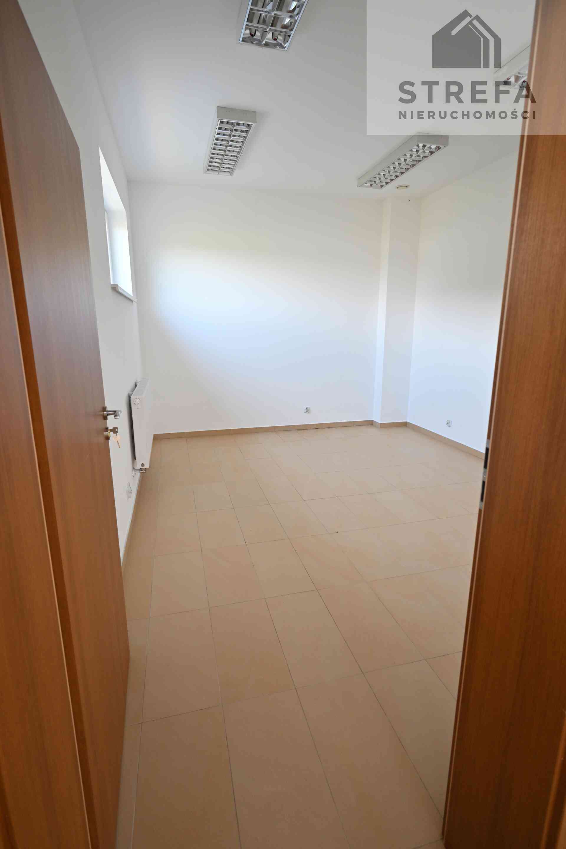 Lokal handlowo-usługowy 400 m² przy drodze krajowej DK75 w Jurkowie - zdjęcie 10