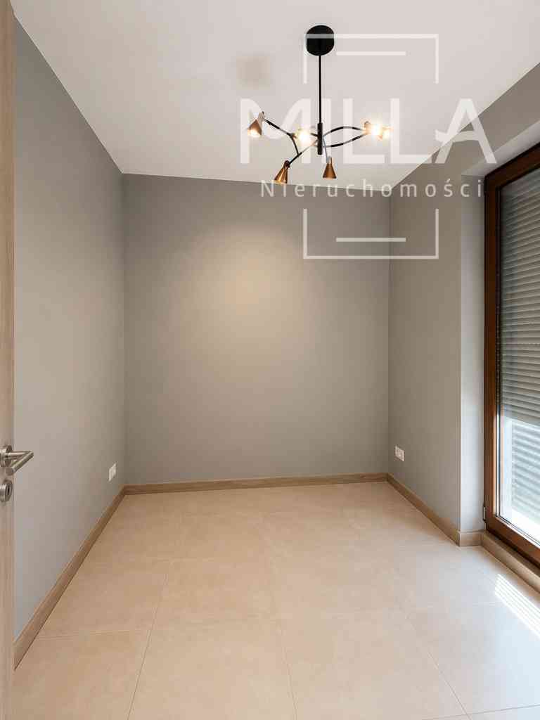 Dom 258 m² komfortu w sąsiedztwie lasu - zdjęcie 8