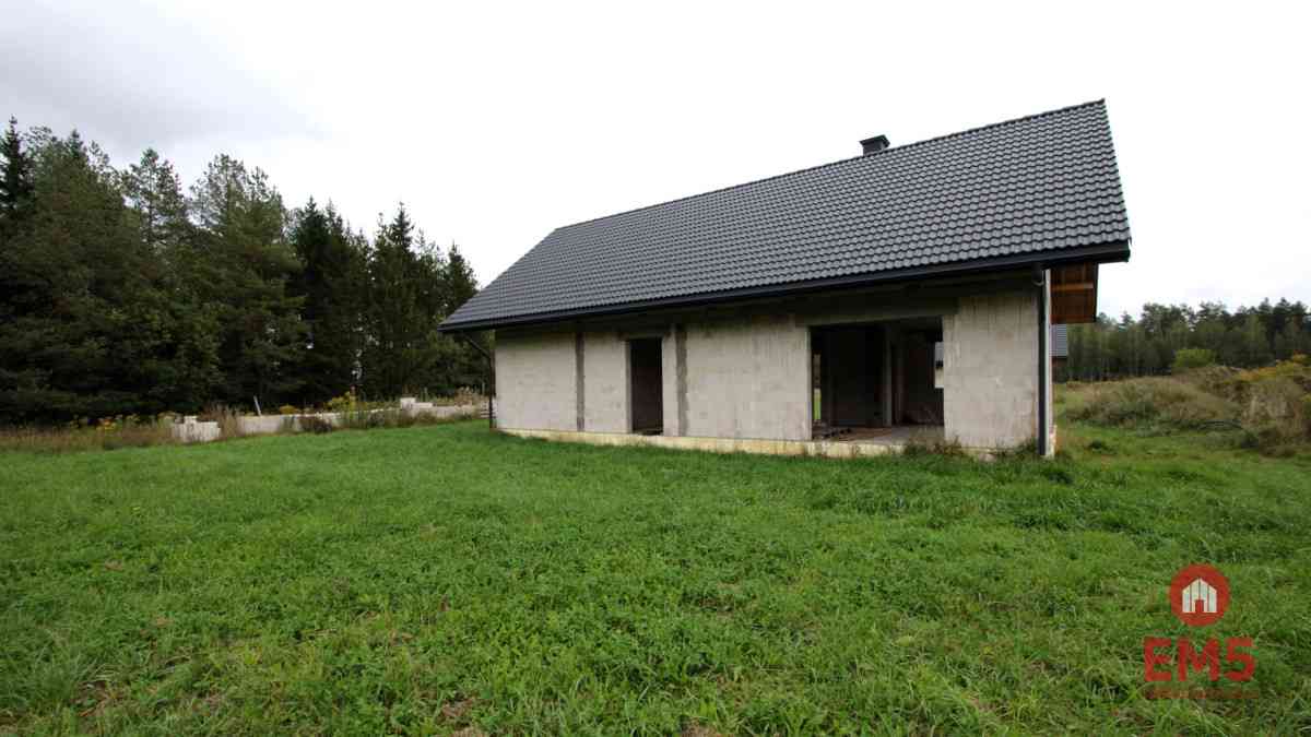 Dom w otoczeniu lasu | działka 2400 m² - zdjęcie 16