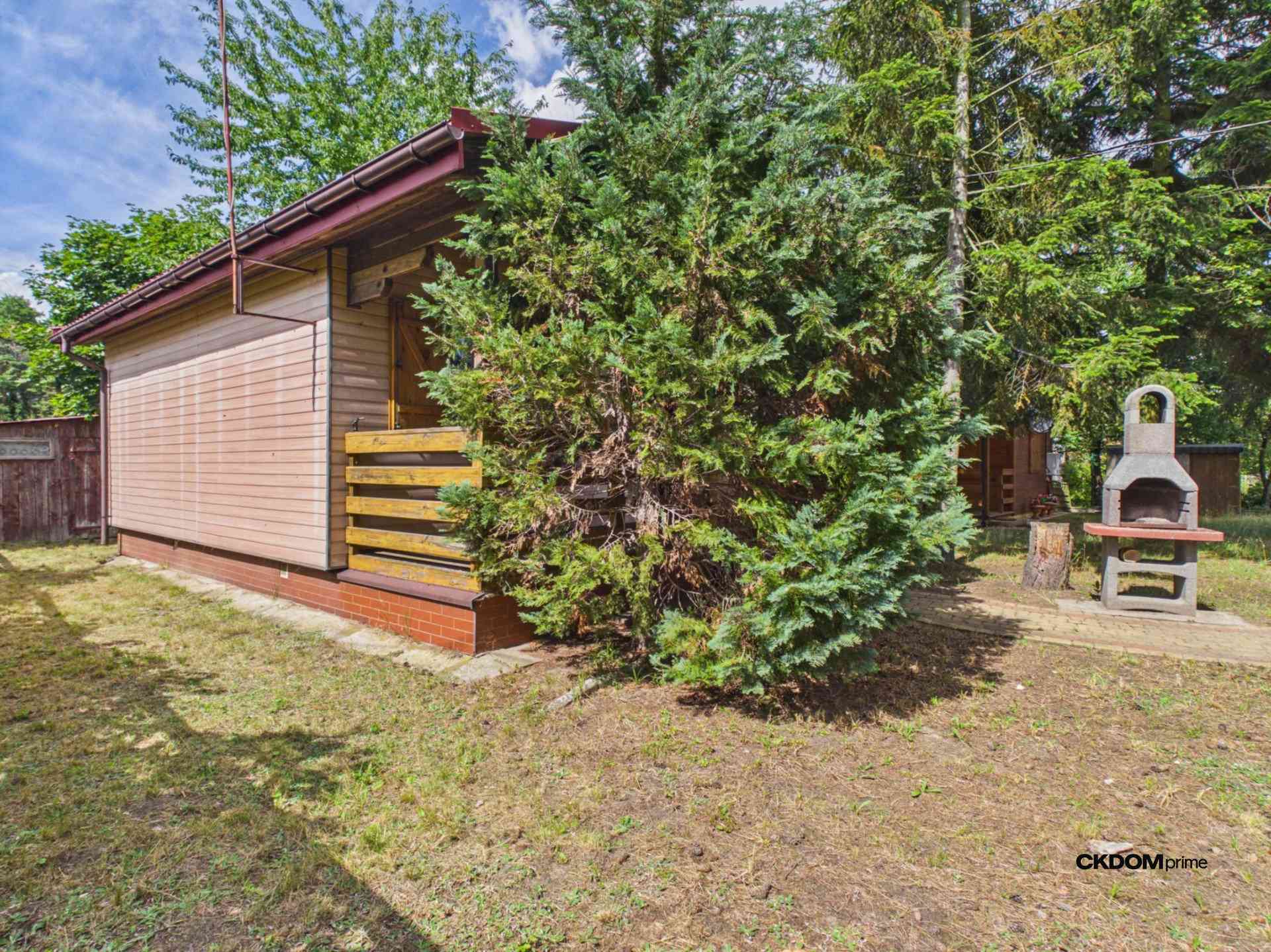 Urokliwa działka 530m2 z domkiem letniskowym w Garbatce-Letnisko - zdjęcie 8