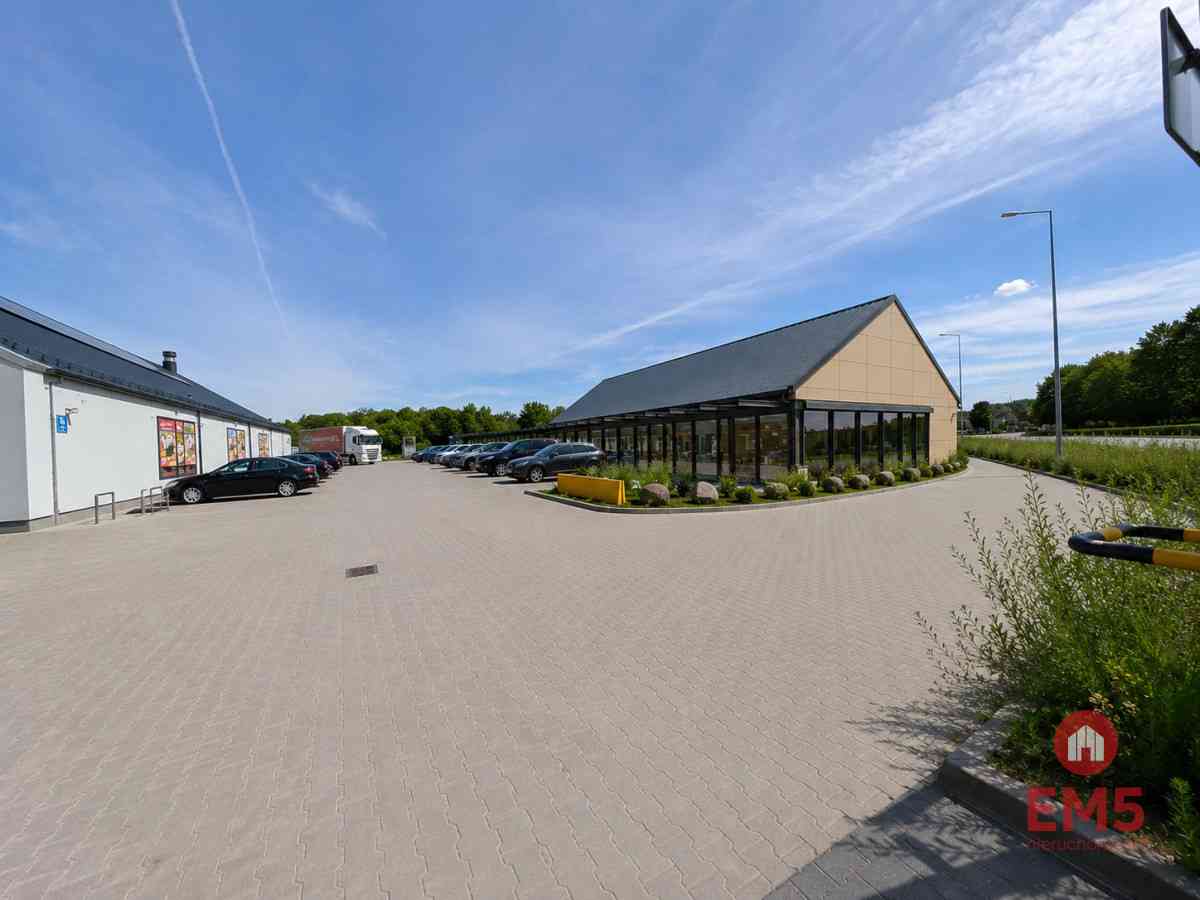 Lokal handlowo-usługowy 390 m2 - zdjęcie 7