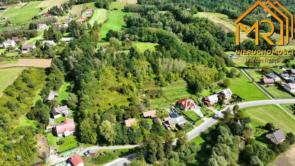 Dom z dużą działką 1,53 ha w centrum Tuchowa - zdjęcie 18