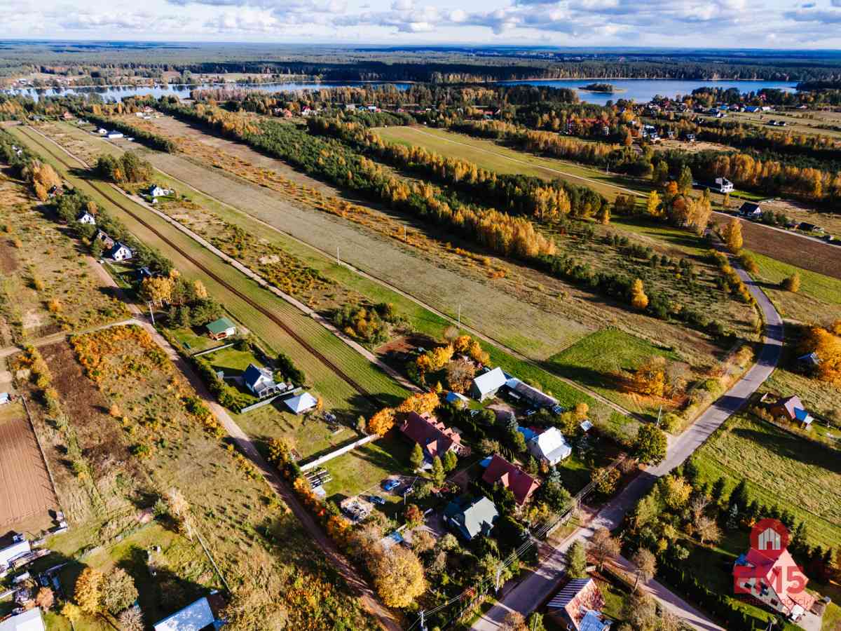 Dom drewniany 230 m² z 5 pokojami i salą na 40 osób - zdjęcie 7