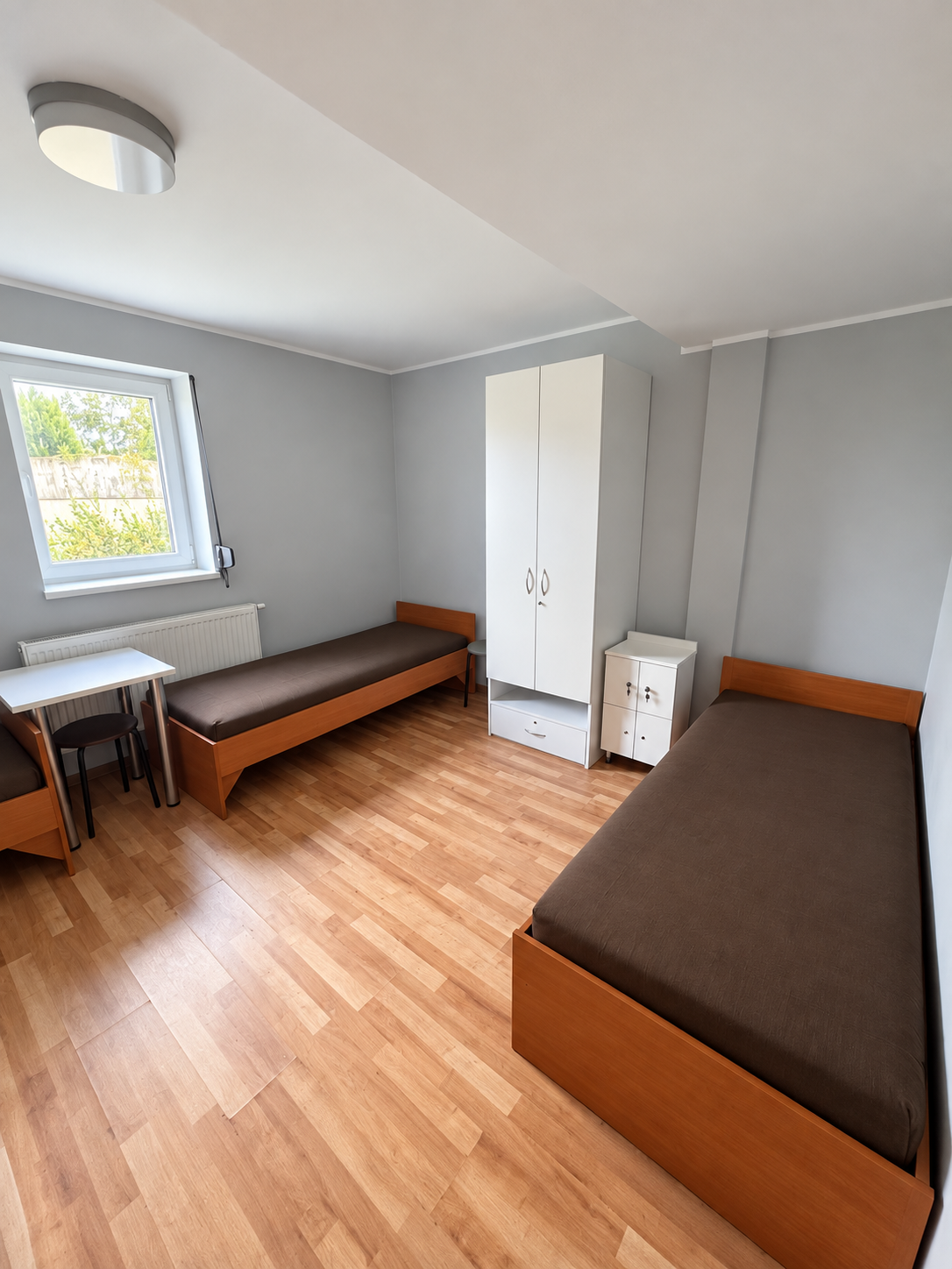 Budynek inwestycyjny 423,82 m², 15 pokoi z łazienkami, Samołęż - zdjęcie 3