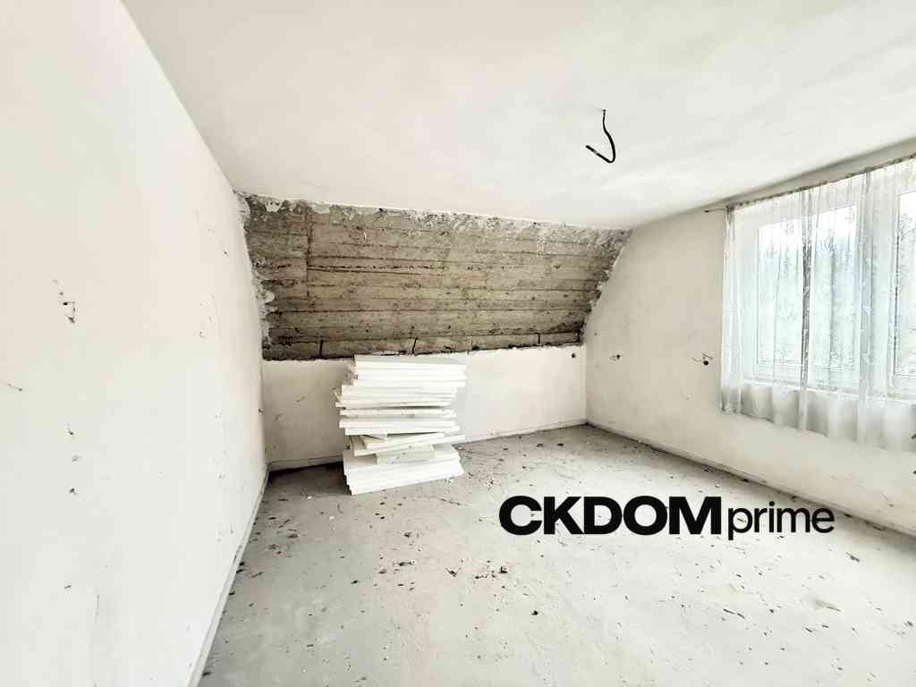 Dom z dużą działką Bławatków gm Piekoszów - zdjęcie 19