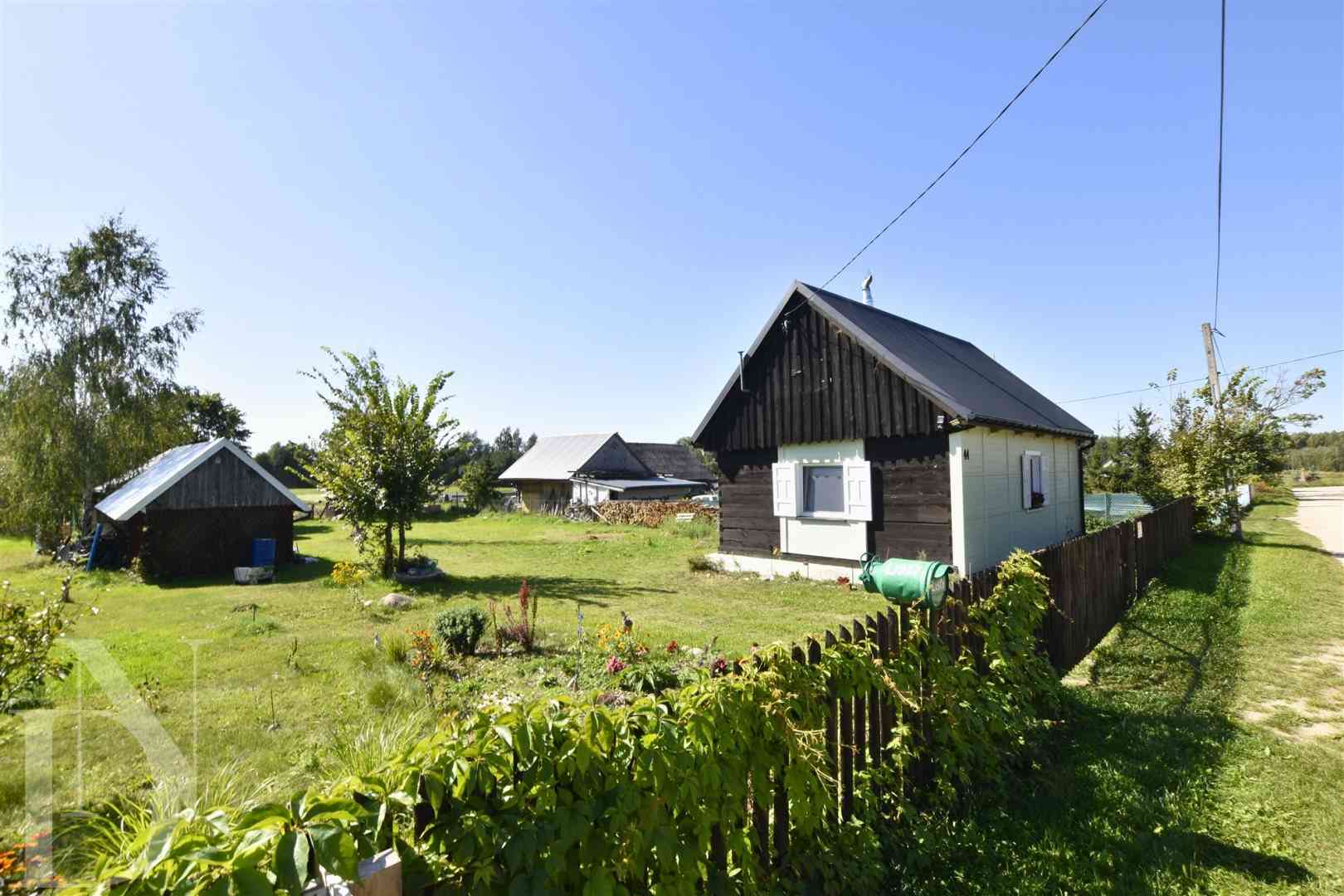 Dom po remoncie + 4300 m² działki – Mikulicze