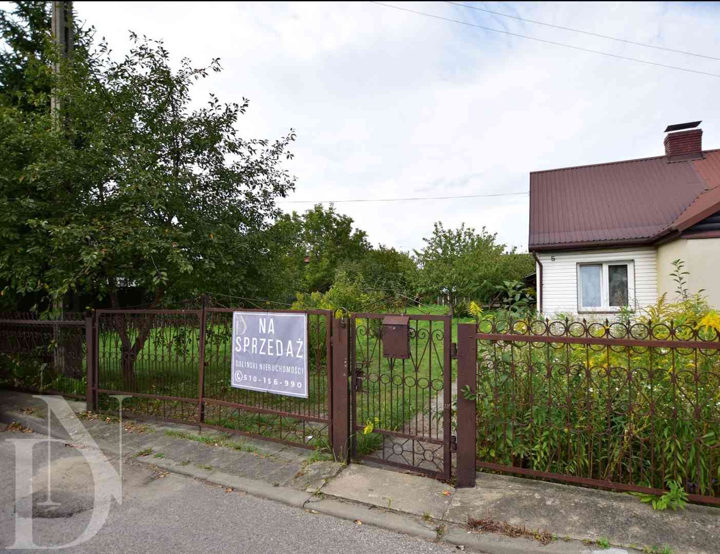 Dom z działką 672 m² i gospodarczym NIŻSZA CENA! - zdjęcie 3