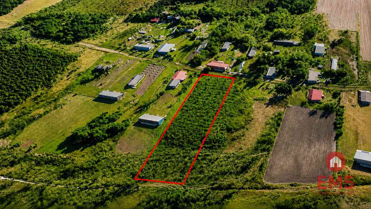 Działka rolna z WZ, 4900 m2, gmina Narew