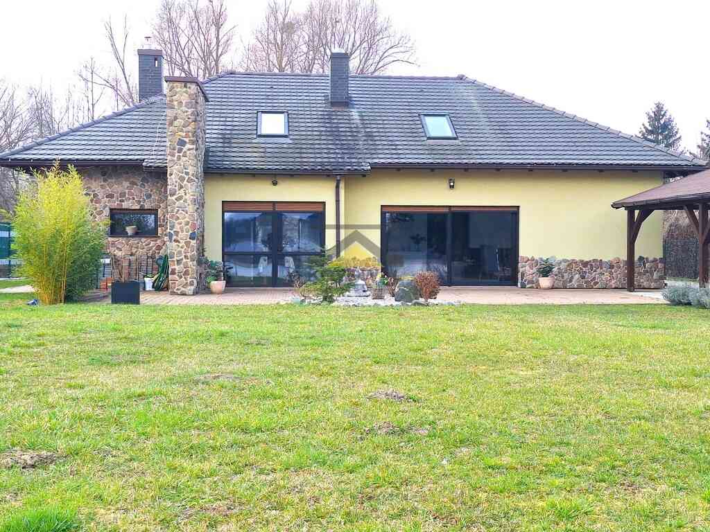 Piękny dom bezpośrednio przy jeziorze! - zdjęcie 4