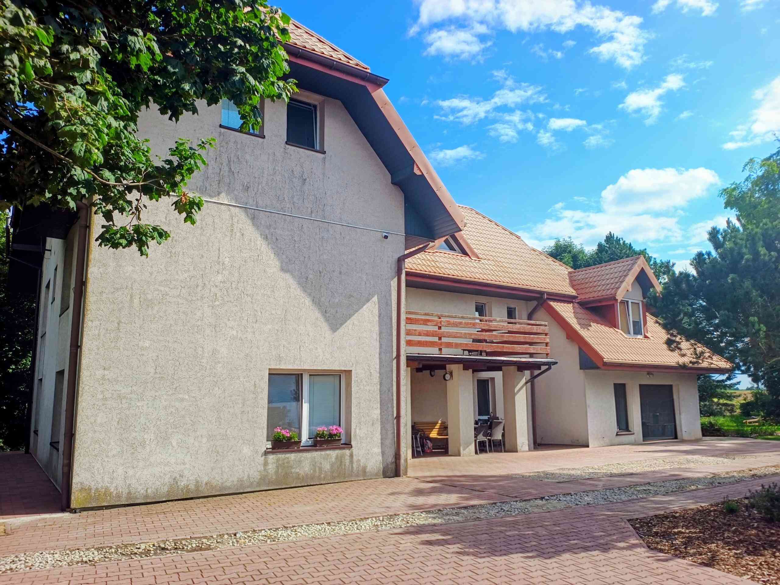 Hotel w malowniczej lokalizacji w Próbie - zdjęcie 2