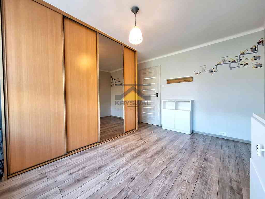 2 pokoje, osobna kuchnia, balkon, 1 pietro - zdjęcie 11
