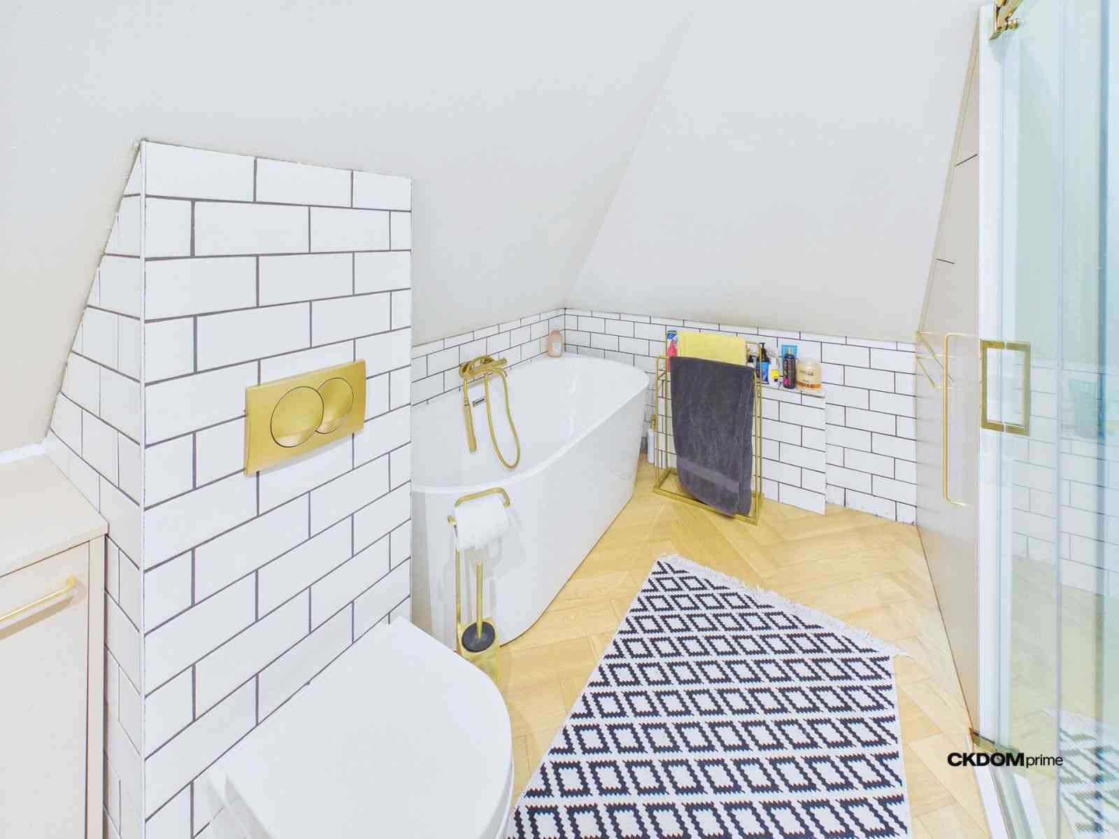 Wyjątkowe 90,30 m² w kamienicy - przestrzeń, styl i miejski szyk! - zdjęcie 11