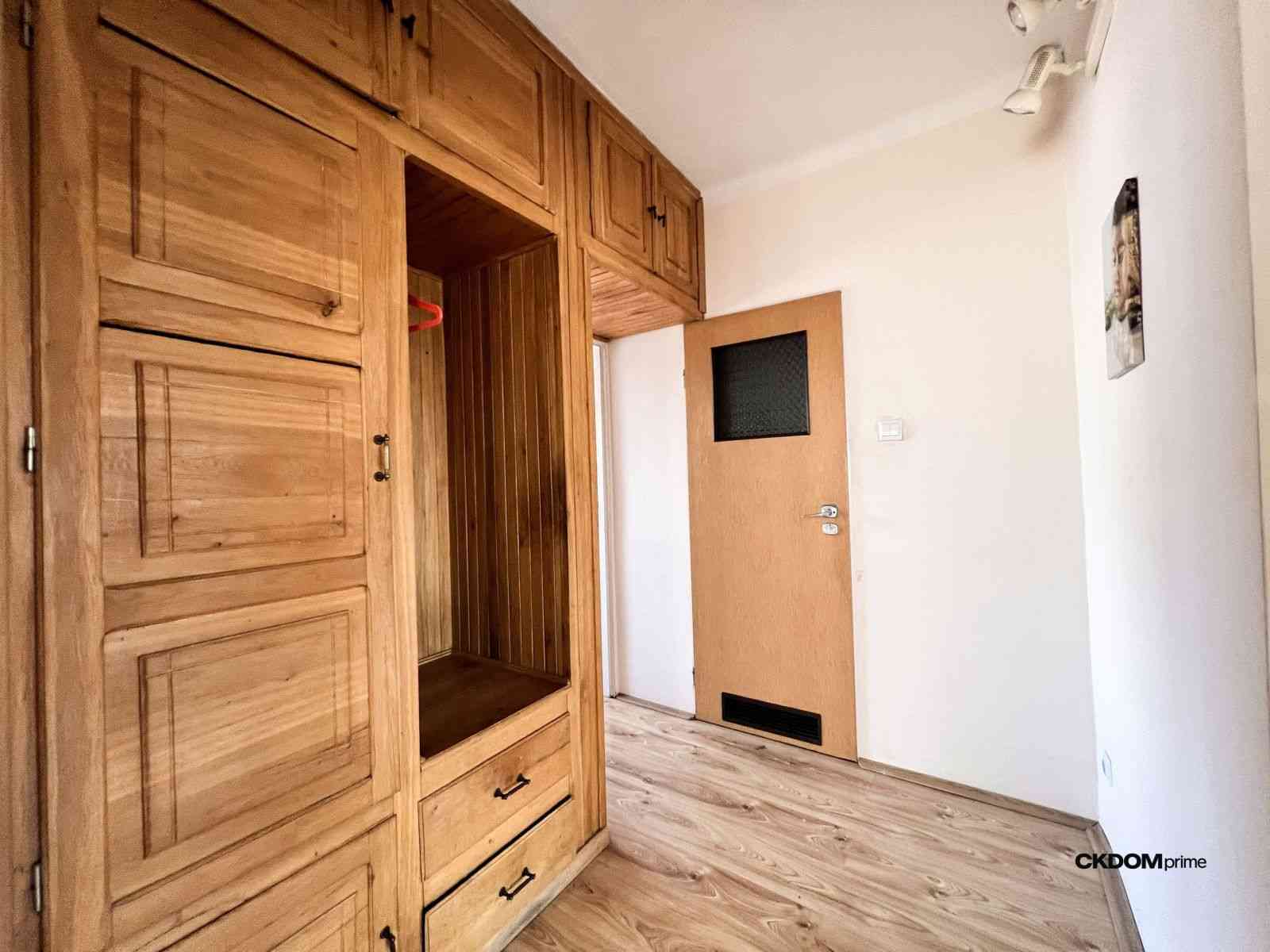 Kameralny bliźniak! 260 m² Idalin, Radom, 3 garaże - zdjęcie 11