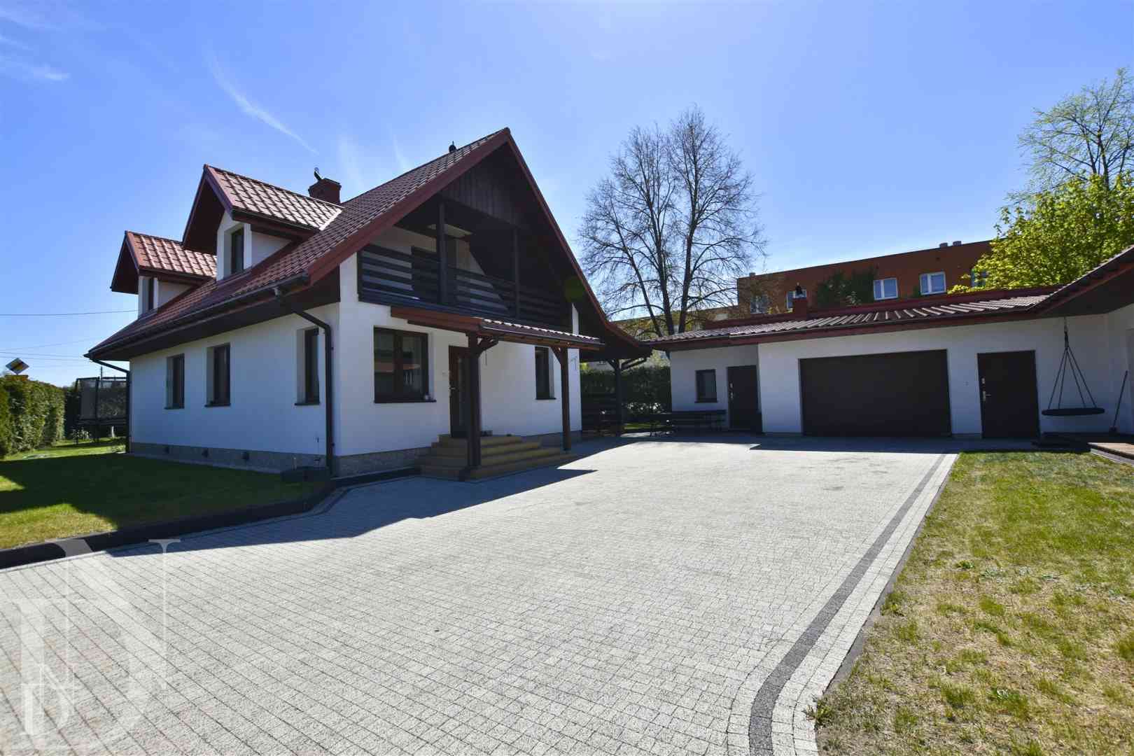 Dwa domy -jedna posesja. Hajnówka blisko centrum