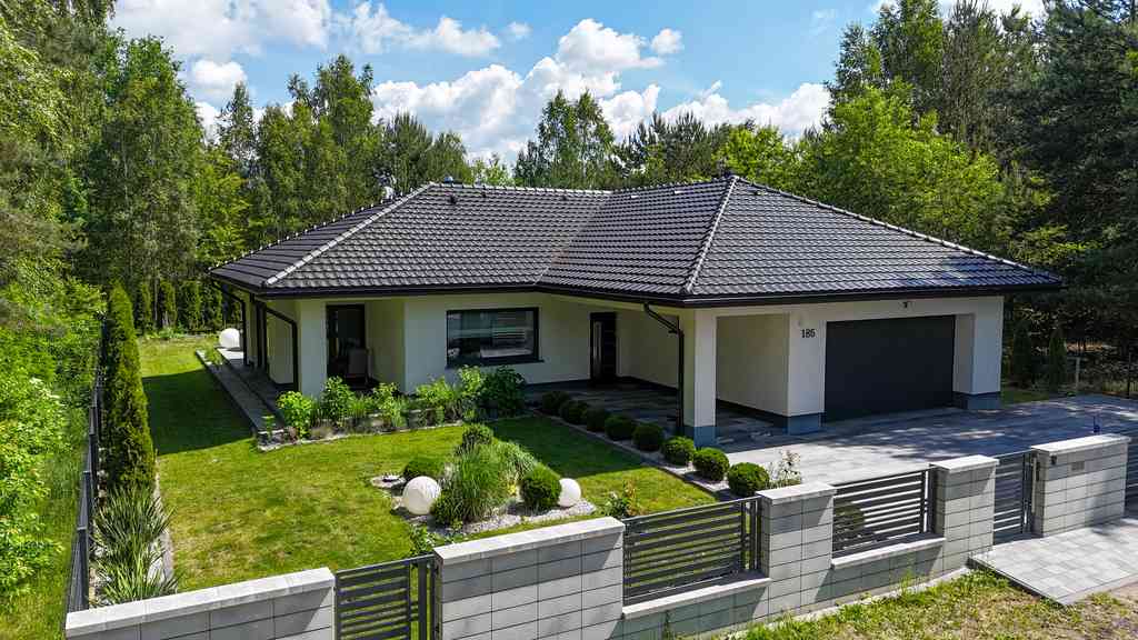 Pierzchno, Dom na sprzedaż