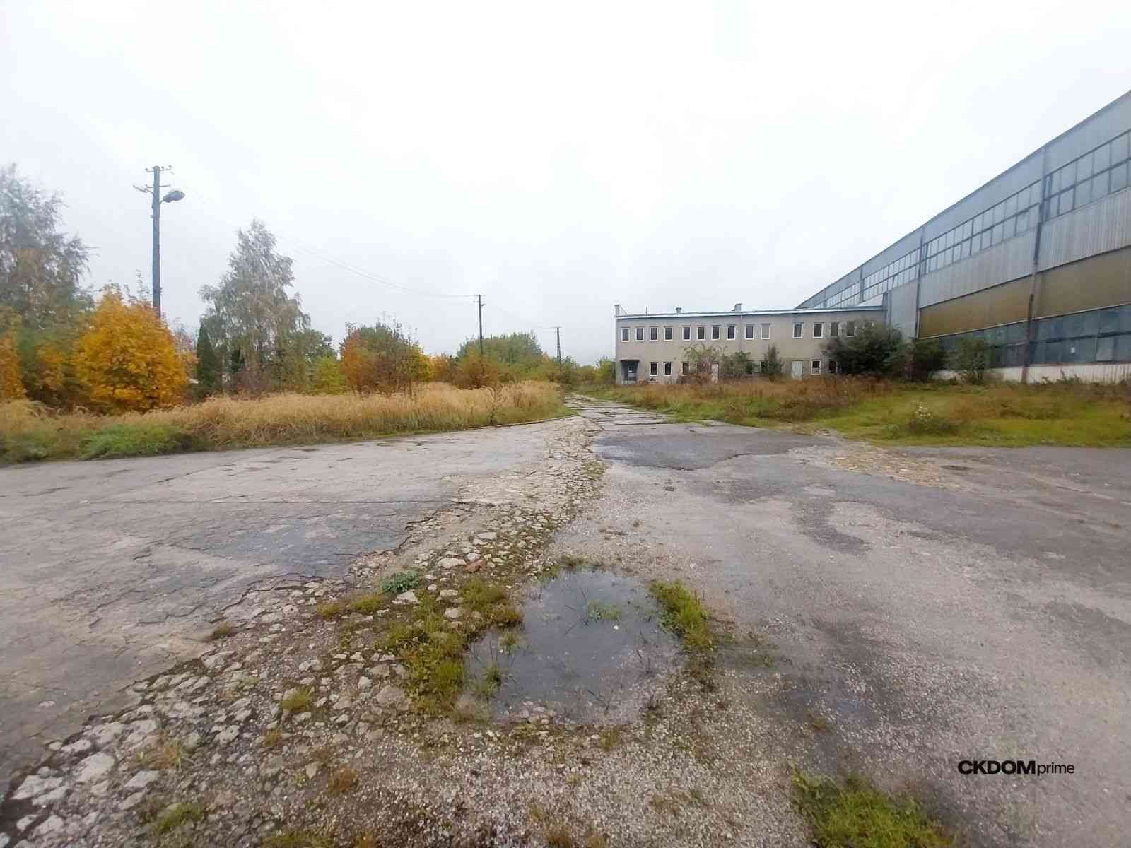 Kompleks magazynowo-biurowy 2078 m² Promnik - zdjęcie 2