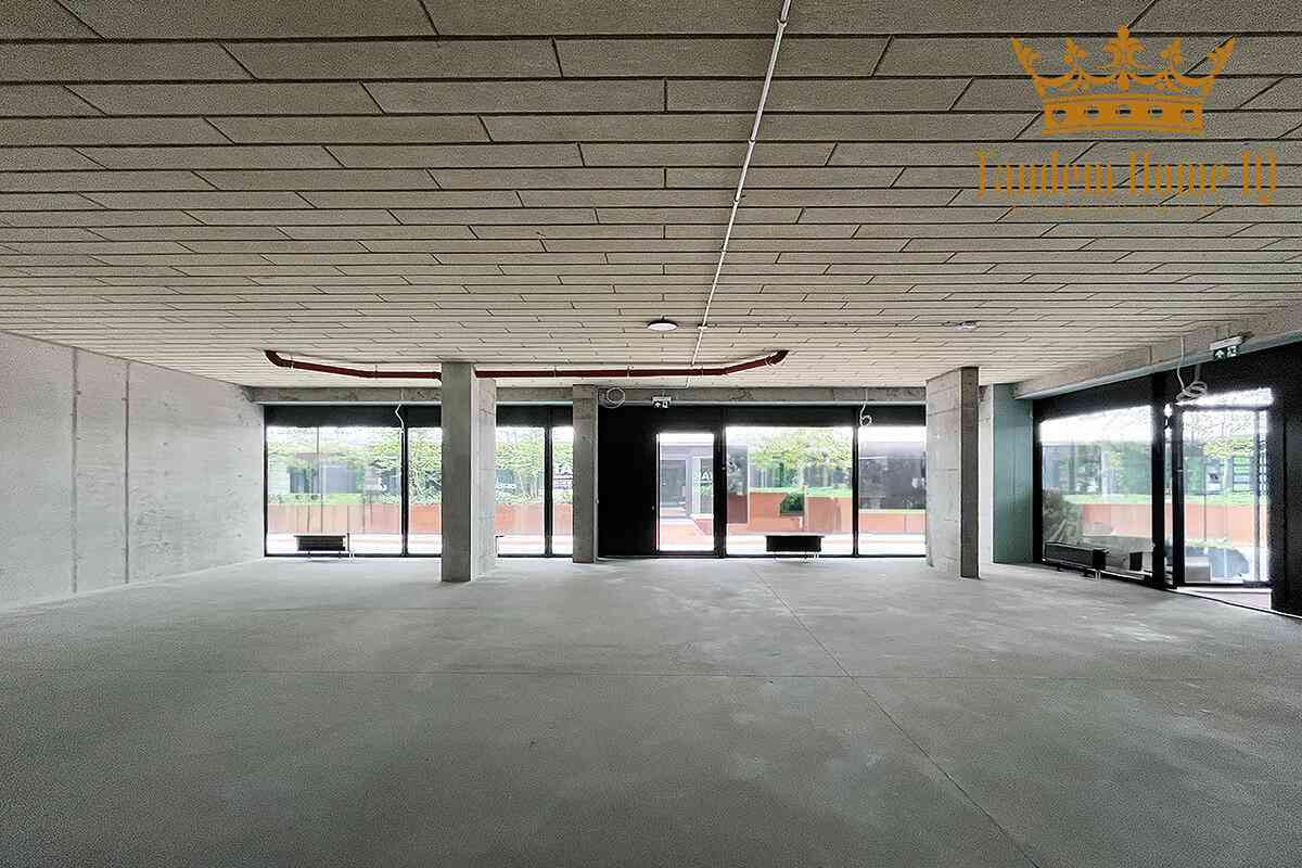 Do wynajęcia lokal 154m2, medycyna, showroom, minska, praga południe - zdjęcie 1