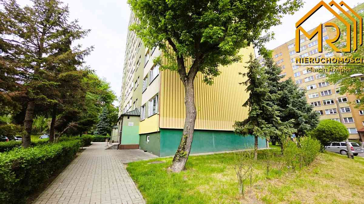 Mieszkanie na parterze  – po kapitalnym remoncie - zdjęcie 2