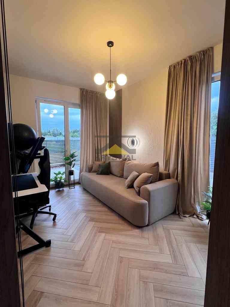 Apartament 93,5 m² z ogródkiem i 2 miejscami post. - zdjęcie 13