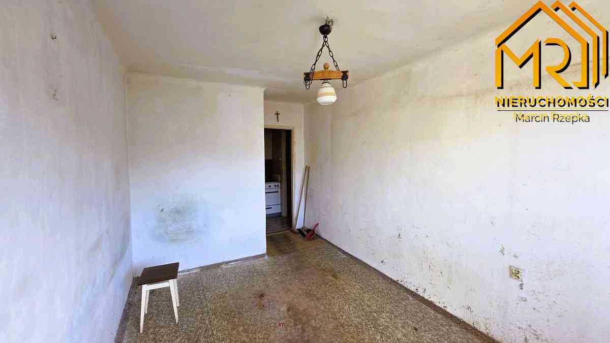 Kawalerka niespełna 20 m² do kapitalnego remontu - zdjęcie 4