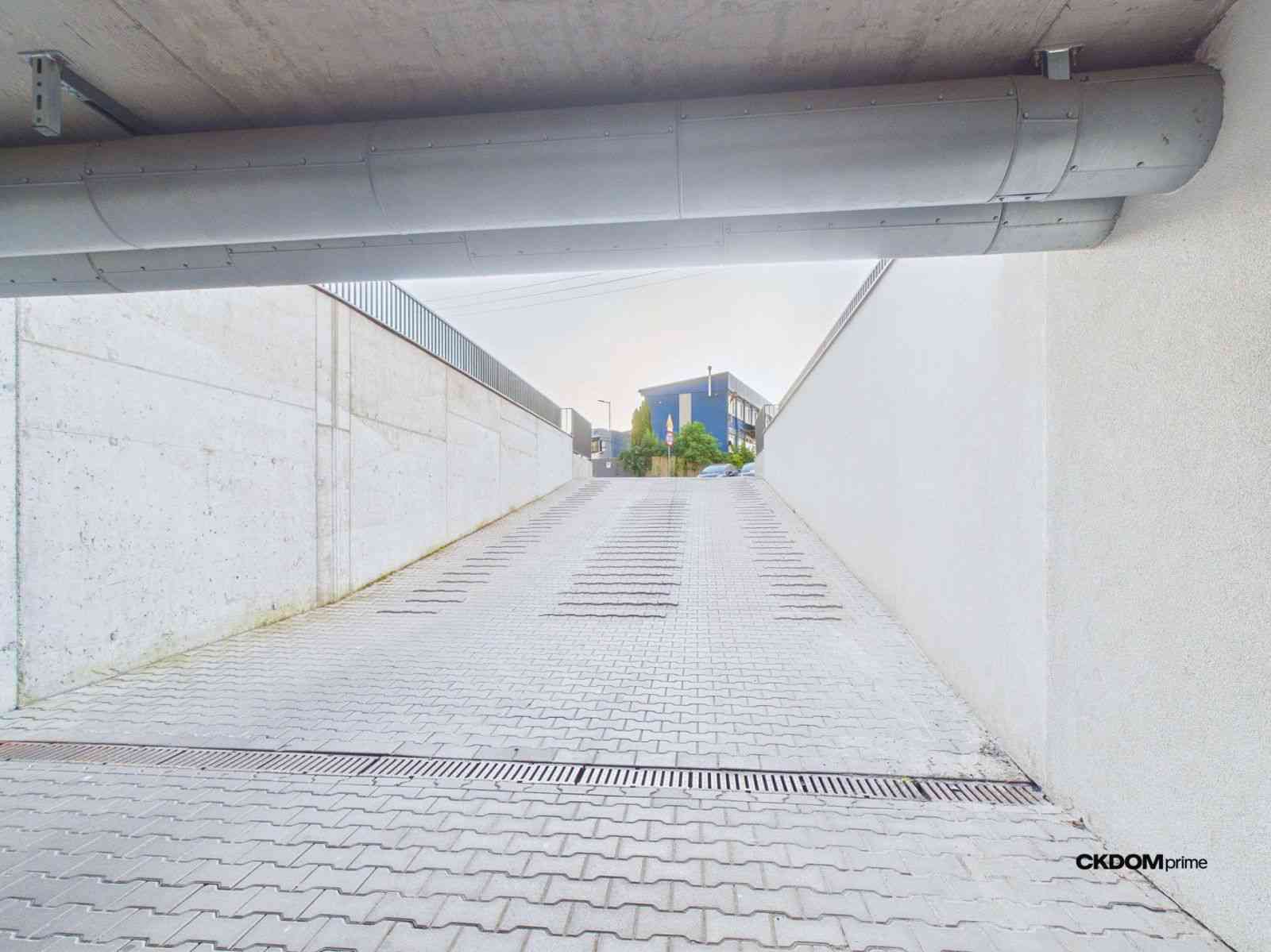 Nowoczesne 3-pokojowe mieszkanie 63,86 m² z garażem i komórką lokatorską - zdjęcie 16