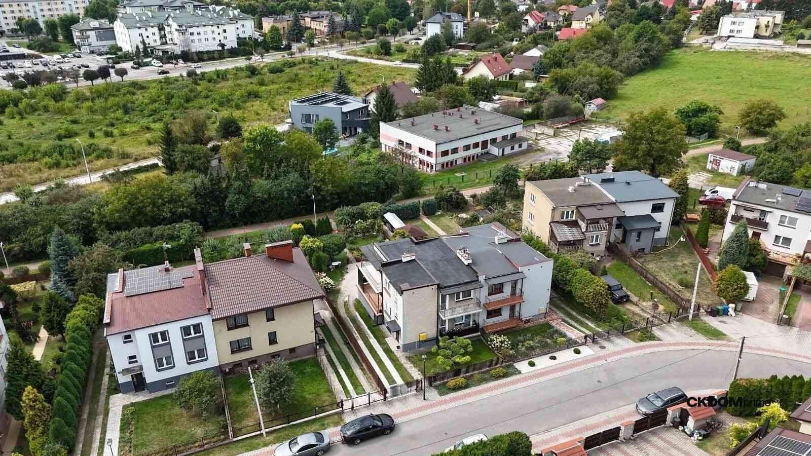 Mieszkanie z ogródkiem, balkonem i garażem Staszów - zdjęcie 15