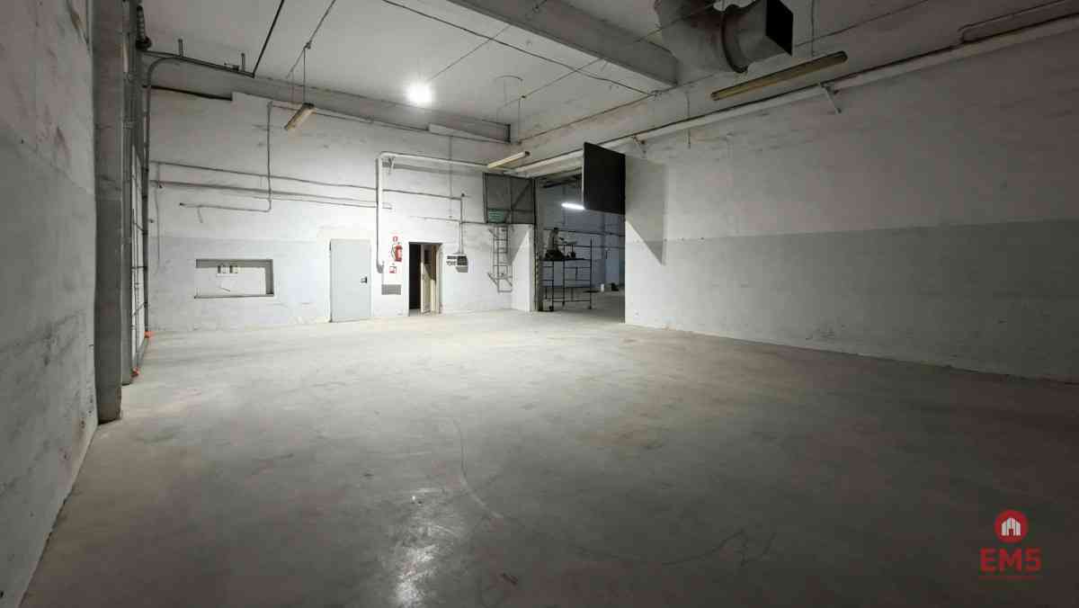 Hala-magazyn z rampą 1200 m2 - zdjęcie 6