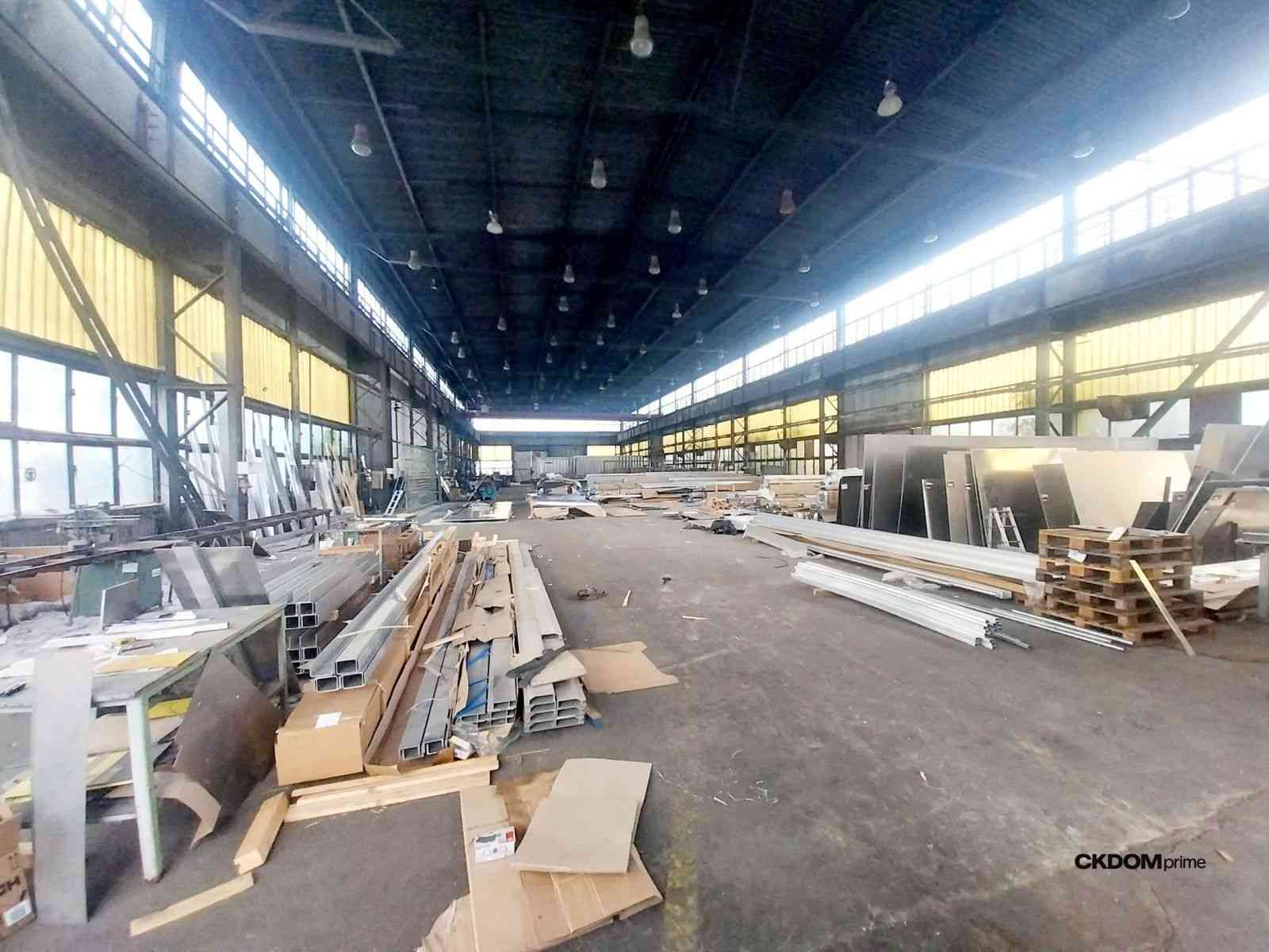 Kompleks magazynowo-biurowy 2078 m² Promnik - zdjęcie 3