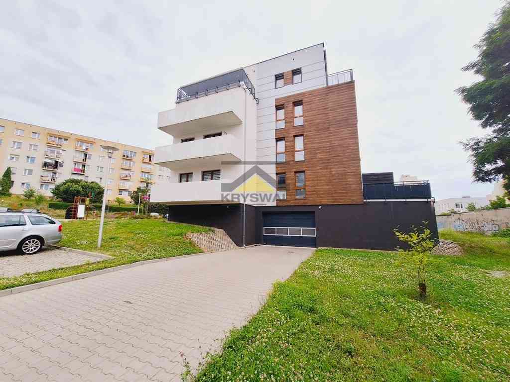 MIEJSCE POSTOJOWE W HALI GARAŻOWEJ OS. PIASKI - zdjęcie 2
