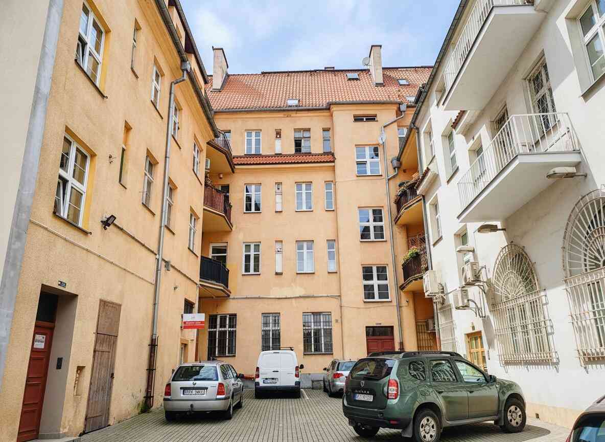 Nowa obniżona cena. Lokal na parterze w Ełku. - zdjęcie 6