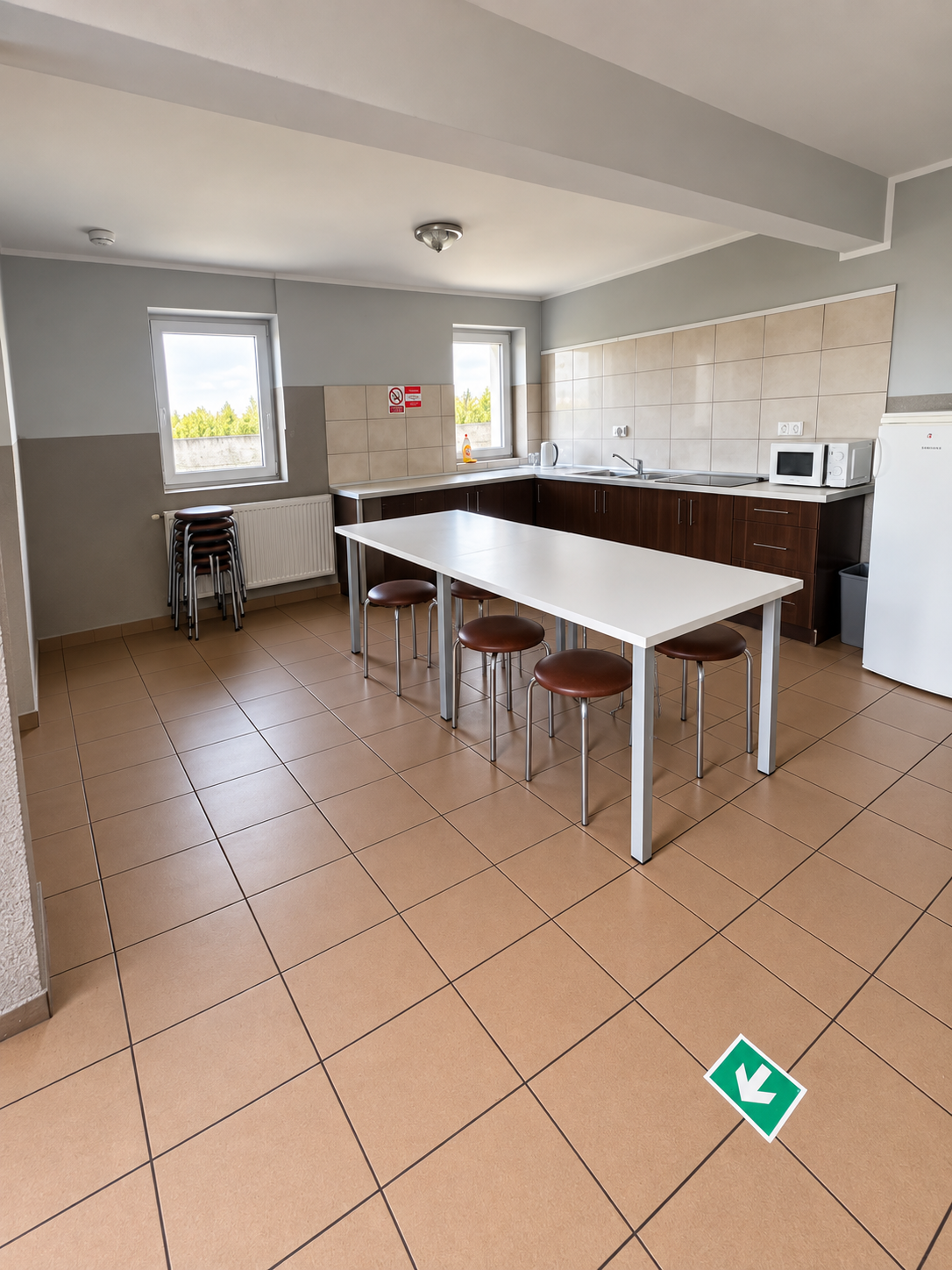 Budynek inwestycyjny 423,82 m², 15 pokoi z łazienkami, Samołęż - zdjęcie 7
