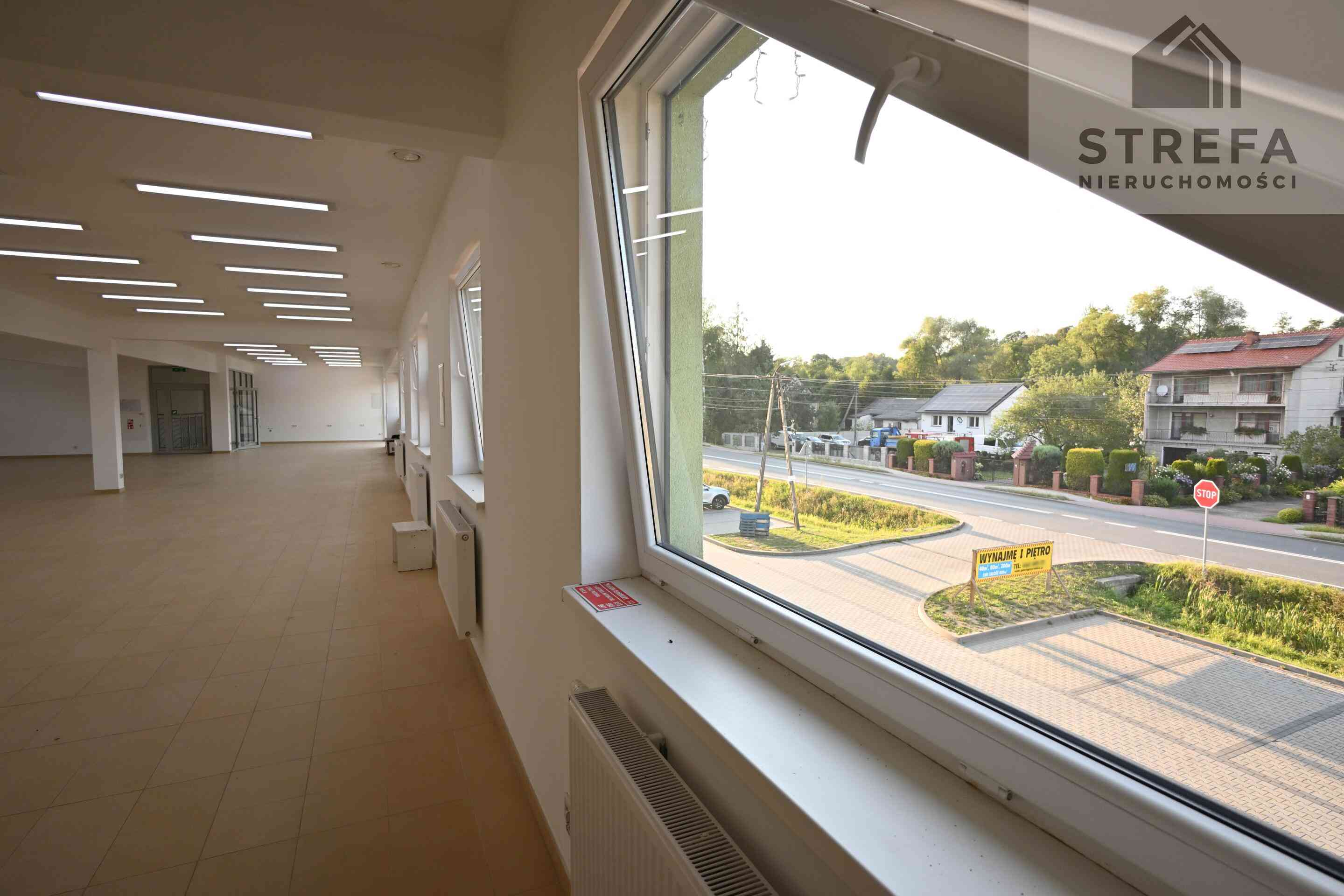 Lokal handlowo-usługowy 400 m² przy drodze krajowej DK75 w Jurkowie - zdjęcie 7