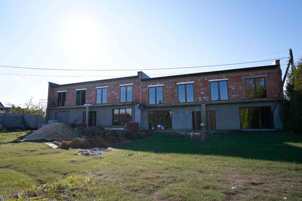 Zawady, ul. Rolnicza | Dom w zabudowie szeregowej